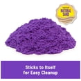 thumbnail image 4 of Play Sand Kinetic Sand Purple, 1,1 kg, para niños mayores de 3 años con bolsa, 4 of 9