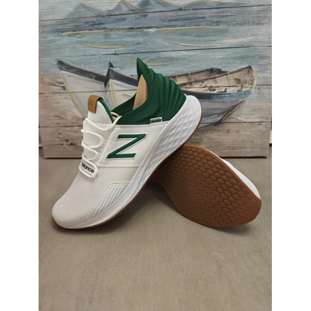New Balance Men's Fresh Foam Roav Running Shoe Sz 10.5