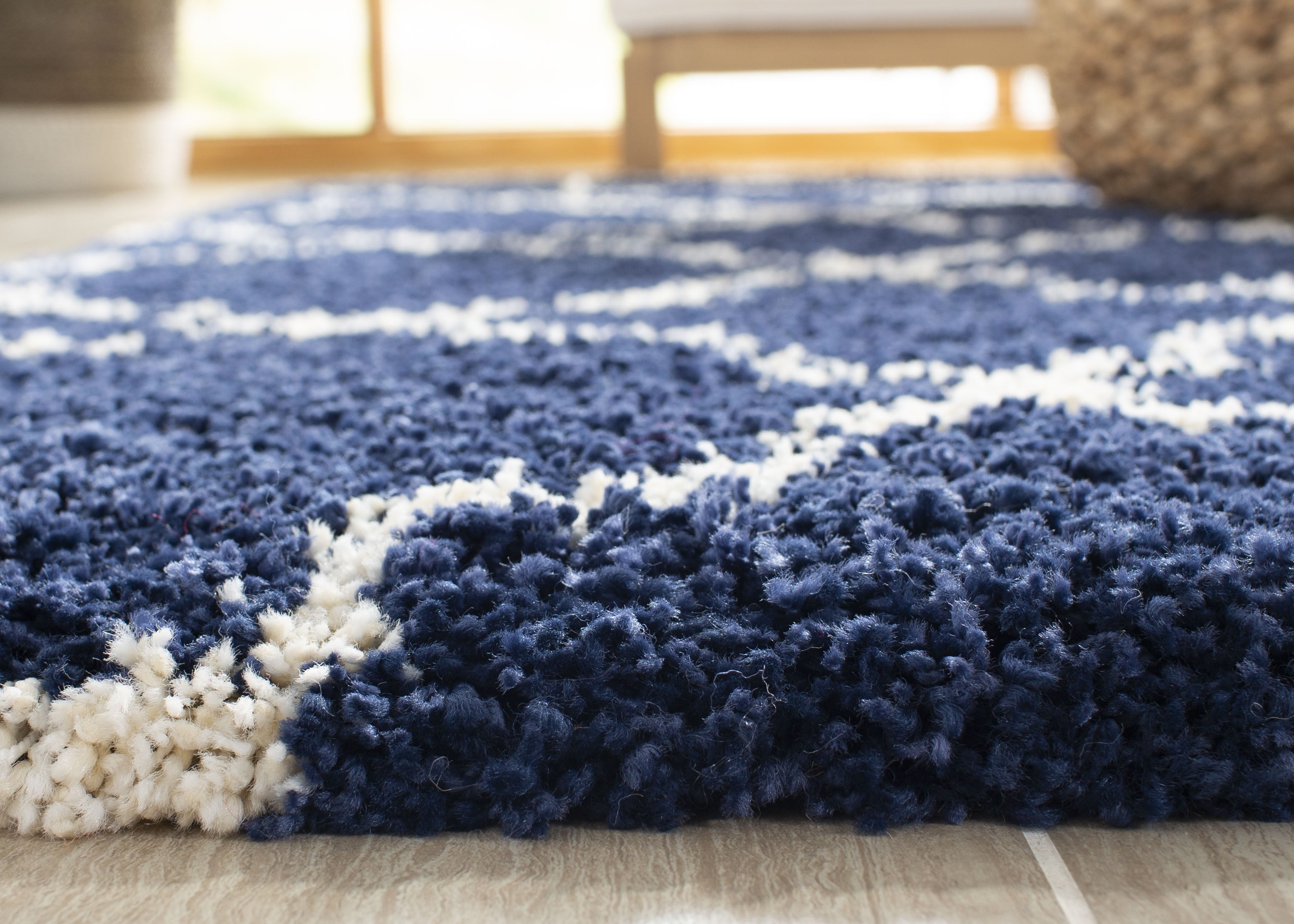 SAFAVIEH Hudson Jaye Geometric Shag Runner Rug, Navy/Ivory, 2'3" x 12'
