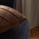 thumbnail image 4 of Paquete de 4 fundas de almohada decorativas cuadradas de 45 x 45 cm con diseño de celosía de terciopelo, 4 of 5