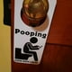 thumbnail image 3 of Por favor, no molestar signo divertido baño ocupado puerta colgante signo 6.69" X 3.15"，Funny manija de la puerta colgante，Funny Home Decoration，Valentine's Day Pascua Decoración, 3 of 6