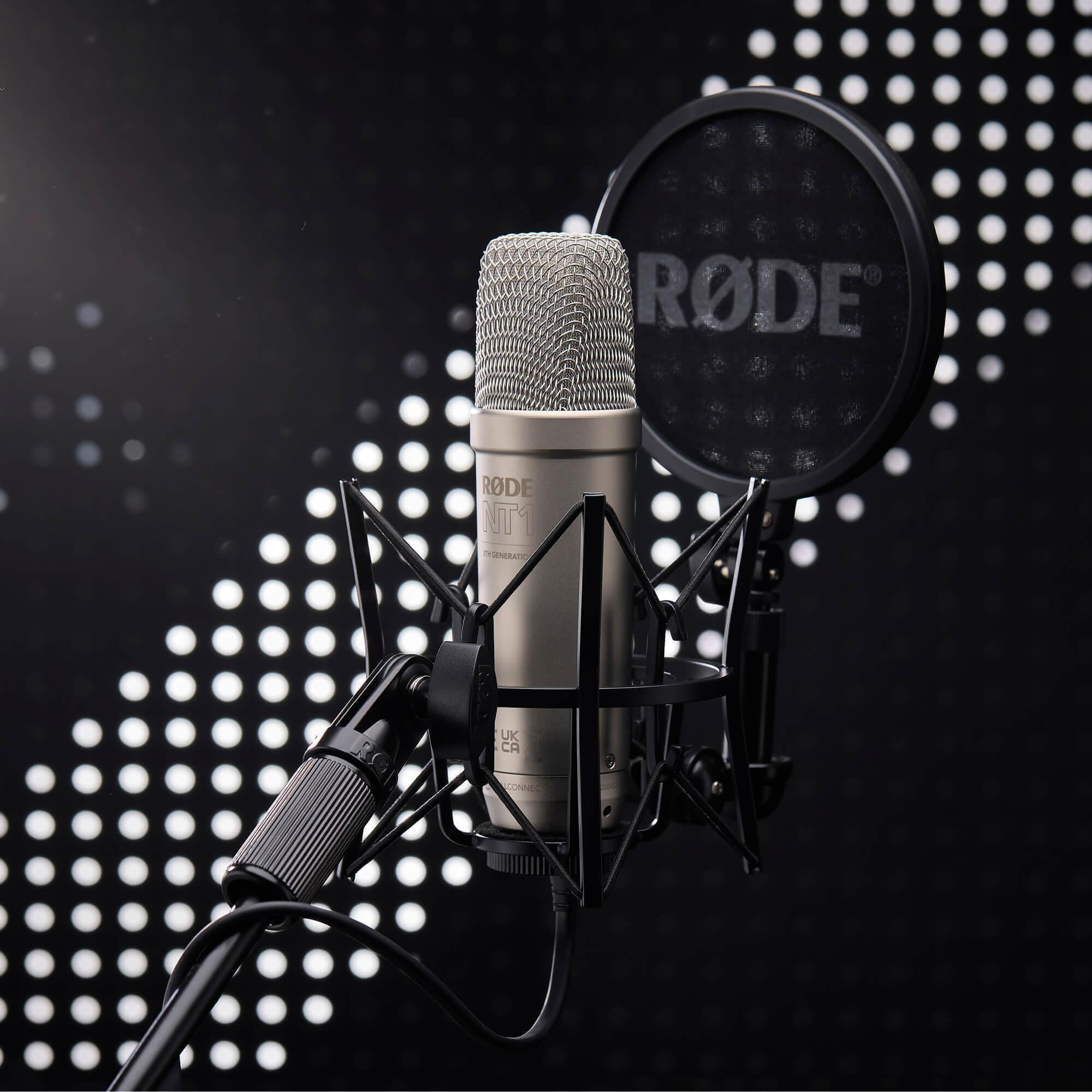 Rode NT1 5th Generation Condenser Microphone, SM6 ShockMount, Pop Filter, Silver