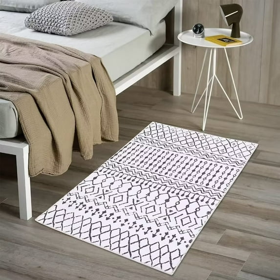 ZACOO Black and White Boho Area Rug for Living Room Bedroom Front Door Vintage Diamond Pattern Non-Shedding Small Rugs Floor Carpet, 3'x5'