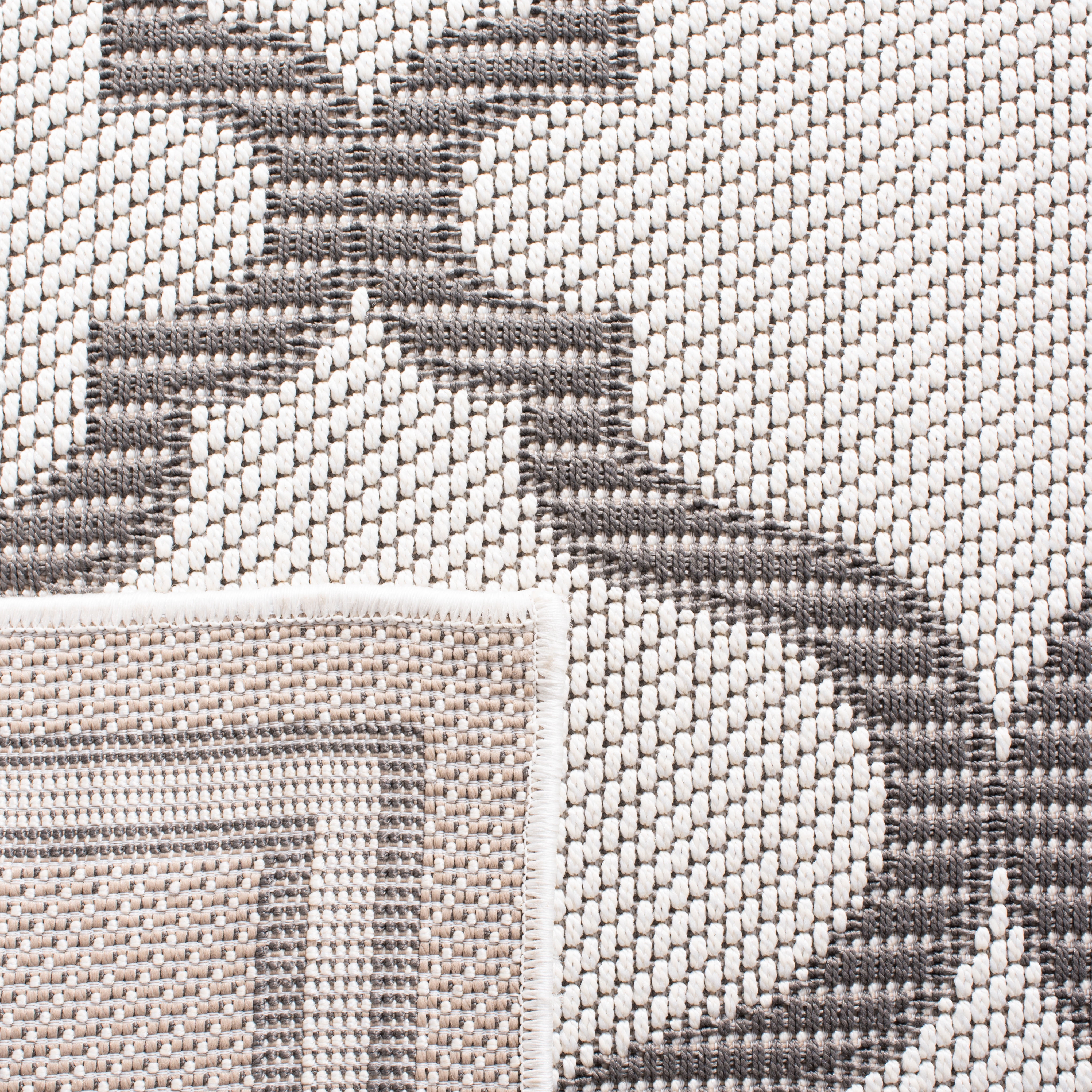 SAFAVIEH Machine Washable Rug Indoor/Outdoor Bermuda Collection - Bermuda Tamaya Geometric Machine Washable Indoor/Outdoor Area Rug, Ivory/Grey, 4' x 6'