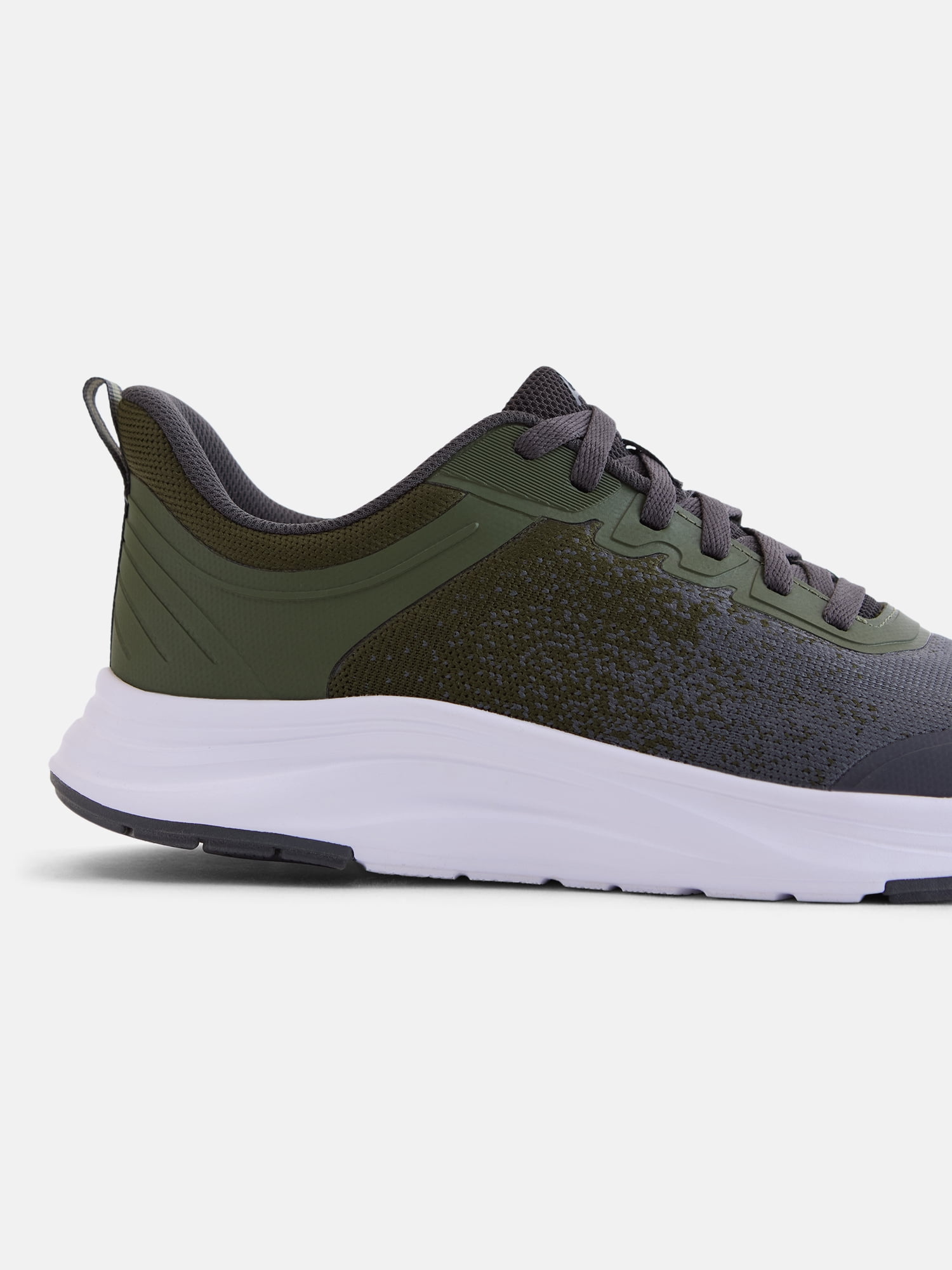 Athletic Works Men's Core Jogger 2.0 Sneakers, Wide Width Available