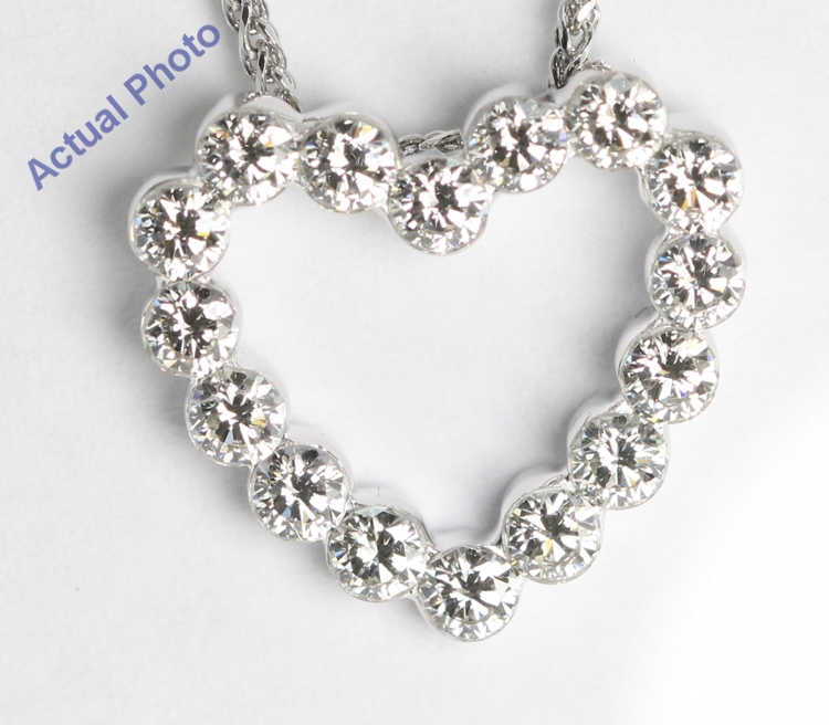 Stone Round Cut Diamond Heart Pendant 