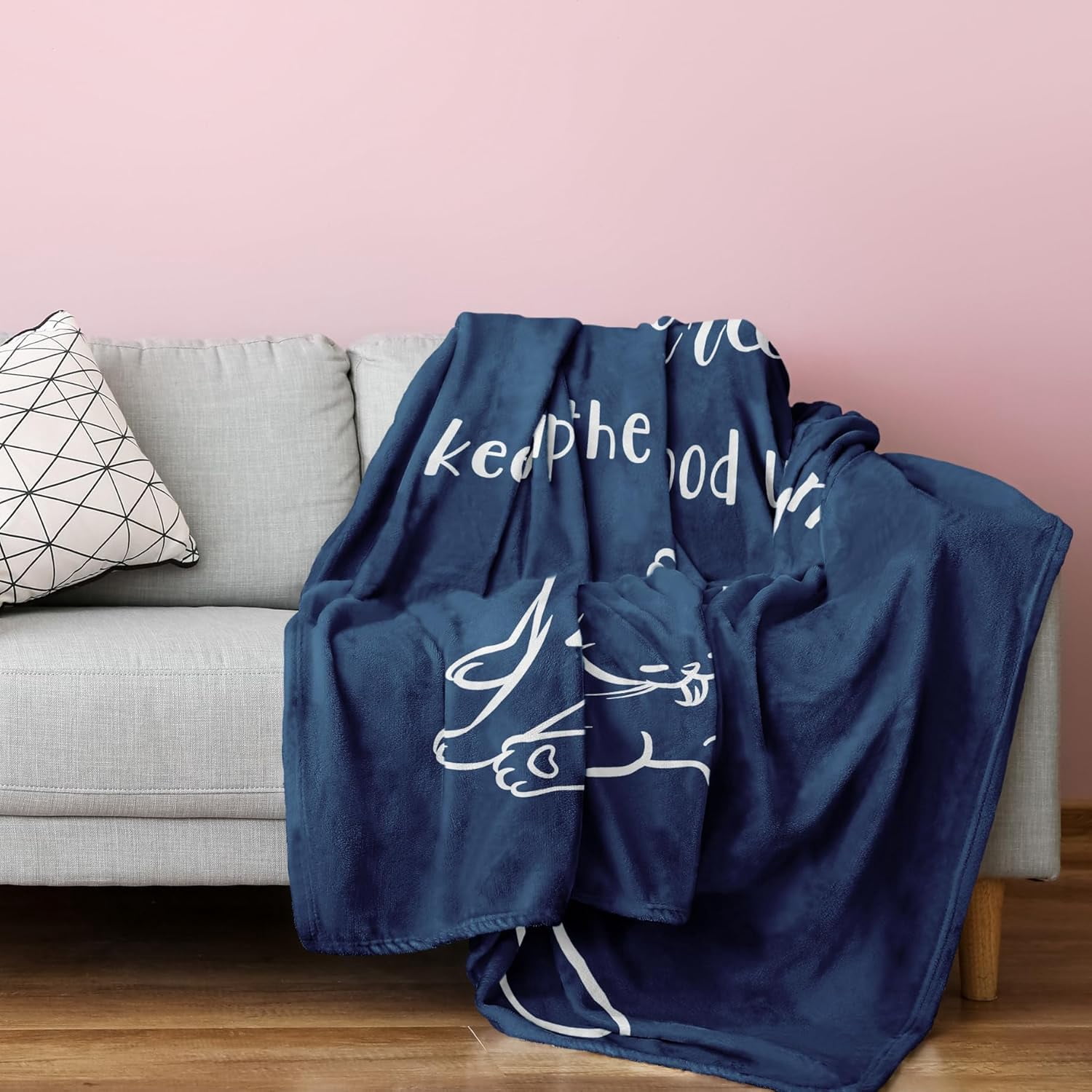 Get Well Gifts for Women/Men After Surgery, Sympathy Gift, Get Well Soon Blanket, Feel Better/Surgery Recovery Gifts for Women, After Surgery Gifts, at Least You Dont Have To Wear A Cone Throw