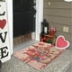 thumbnail image 1 of Felpudo de San Valentín | Felpudo antideslizante con diseño de gnomo y corazón para puerta de entrada | Alfombra de entrada para interior y exterior | 40 x 60 cm, 1 of 8