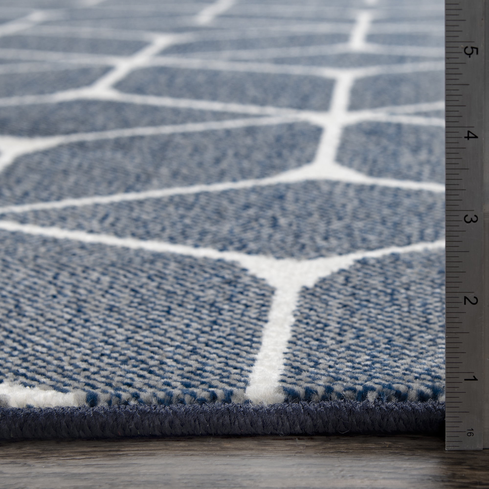 Loomaknoti Terrace Tropic Shamid 3' x 5' Geometric Indoor/Outdoor Accent Rug , Blue/White