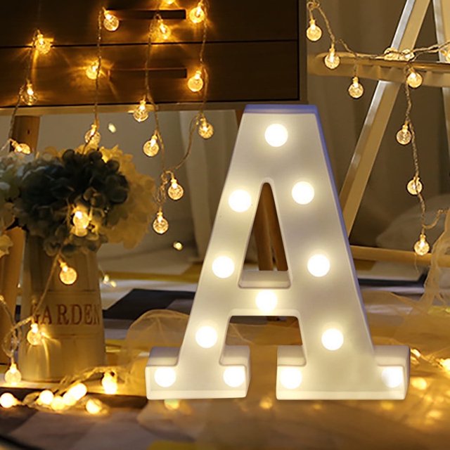 Letras blancas de plástico con luz LED AM de Inerposs para colgar o colocar de pie