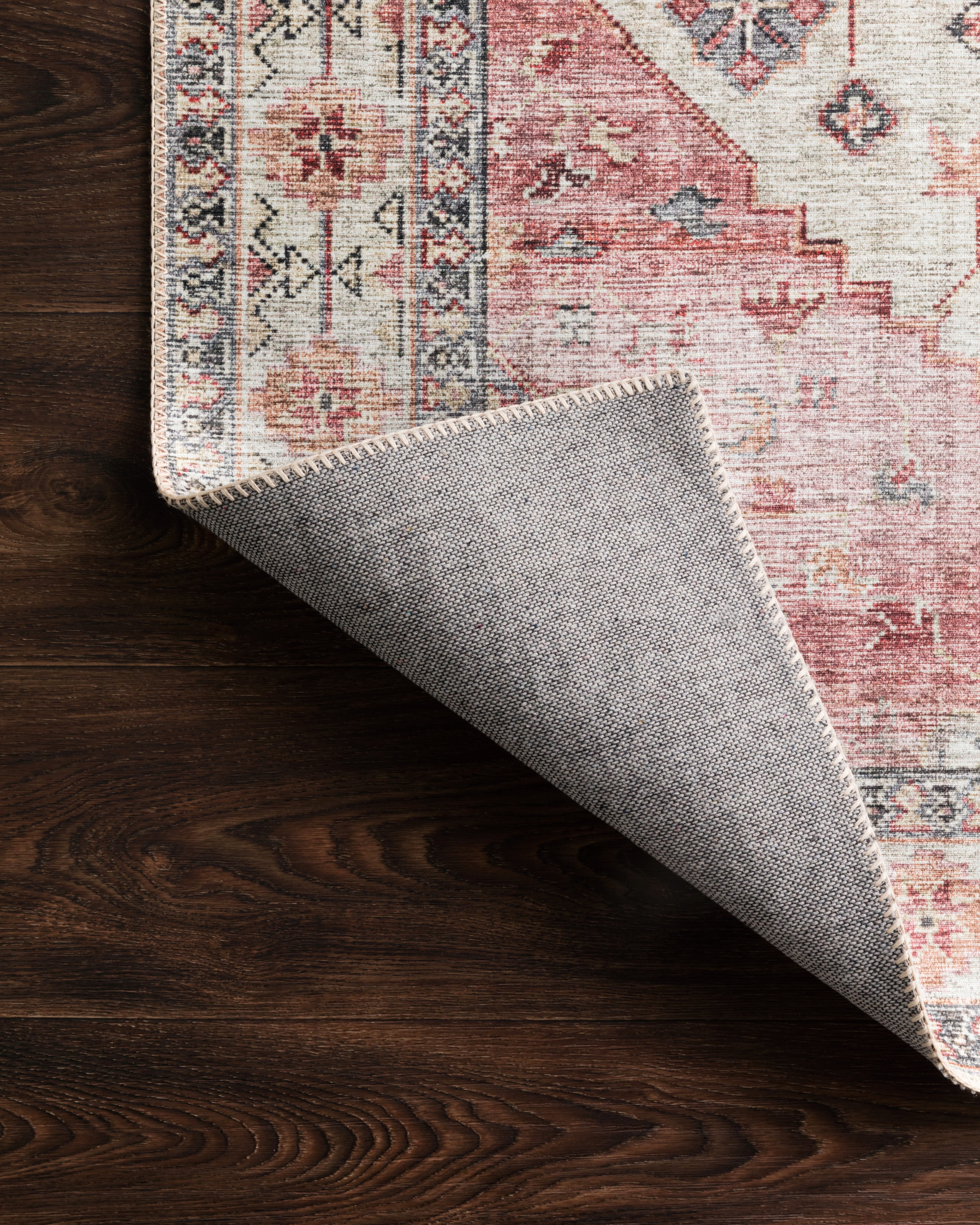 Loloi Skye Ivory / Berry 6'-0" x 9'-0" Area Rug