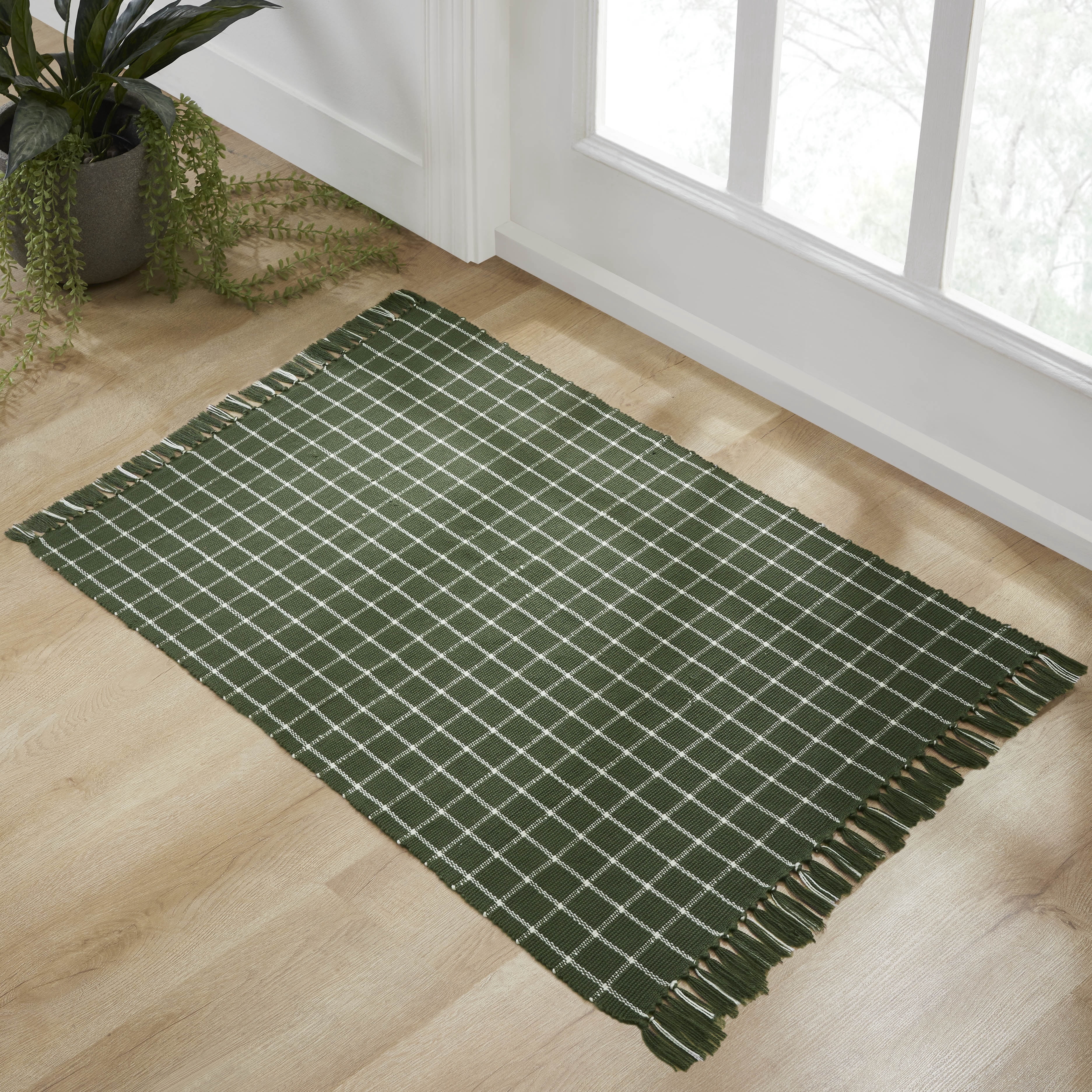 My Texas House Dark Green Plaid Indoor/Outdoor Layering Rug, 38" x 58"