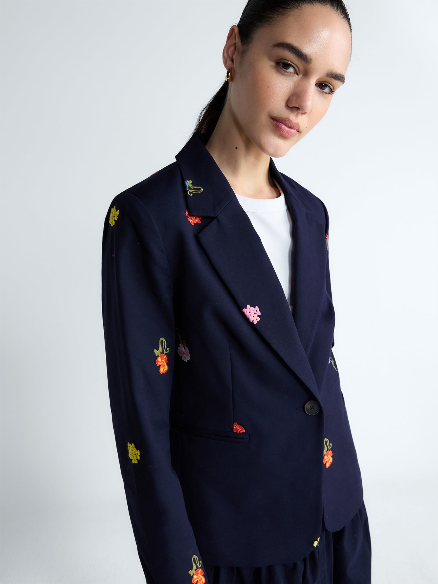 Free Assembly Women's Embroidered Single Breasted Blazer, Sizes XS-XXL