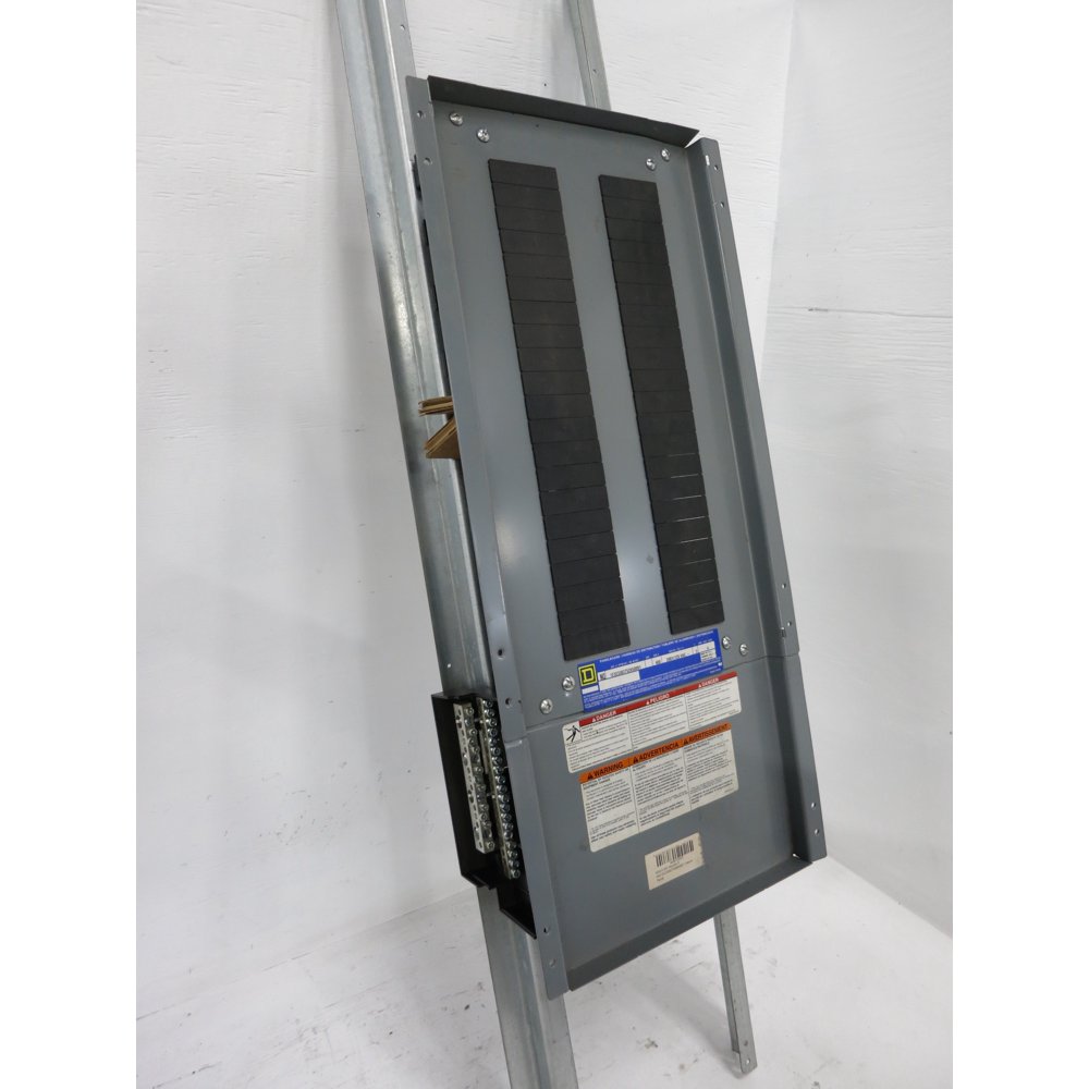 Square D 400A NQ MLO Breaker Panel Interior 208/120 V 400 Amp