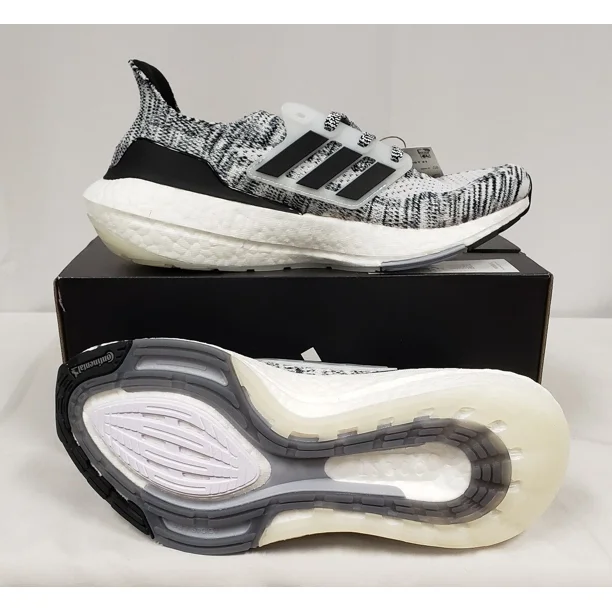Brand New Men's Adi - das ULTRABOOST 21 Running Sneakers US:7.5