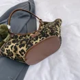 thumbnail image 5 of Bolso de mano con estampado de leopardo vintage de otoño para mujer, nueva tendencia de moda, bolso de hombro de gran capacidad para ir al trabajo, paquete de mano, 5 of 5
