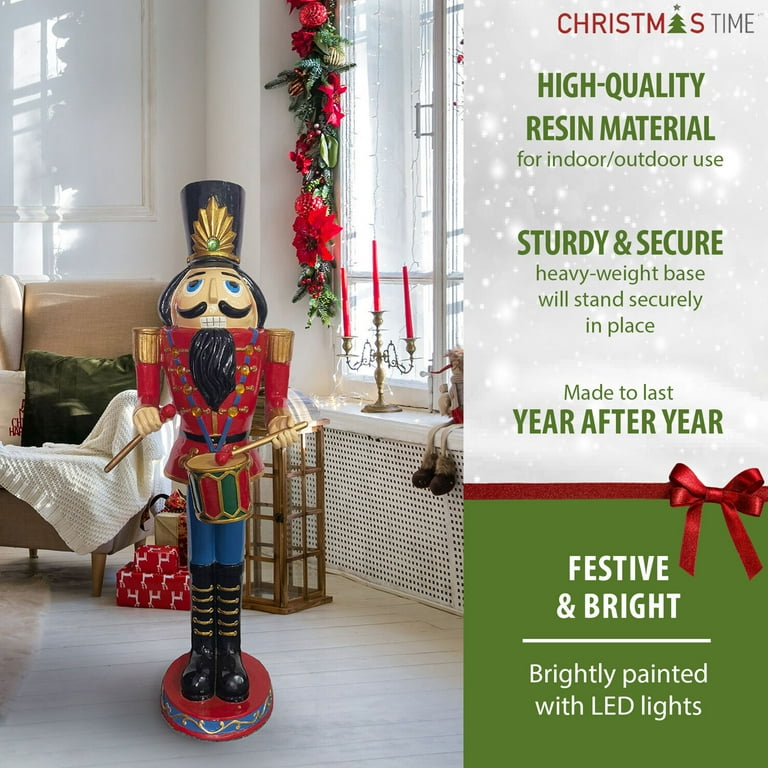 Outdoor nutcrackers figurines top