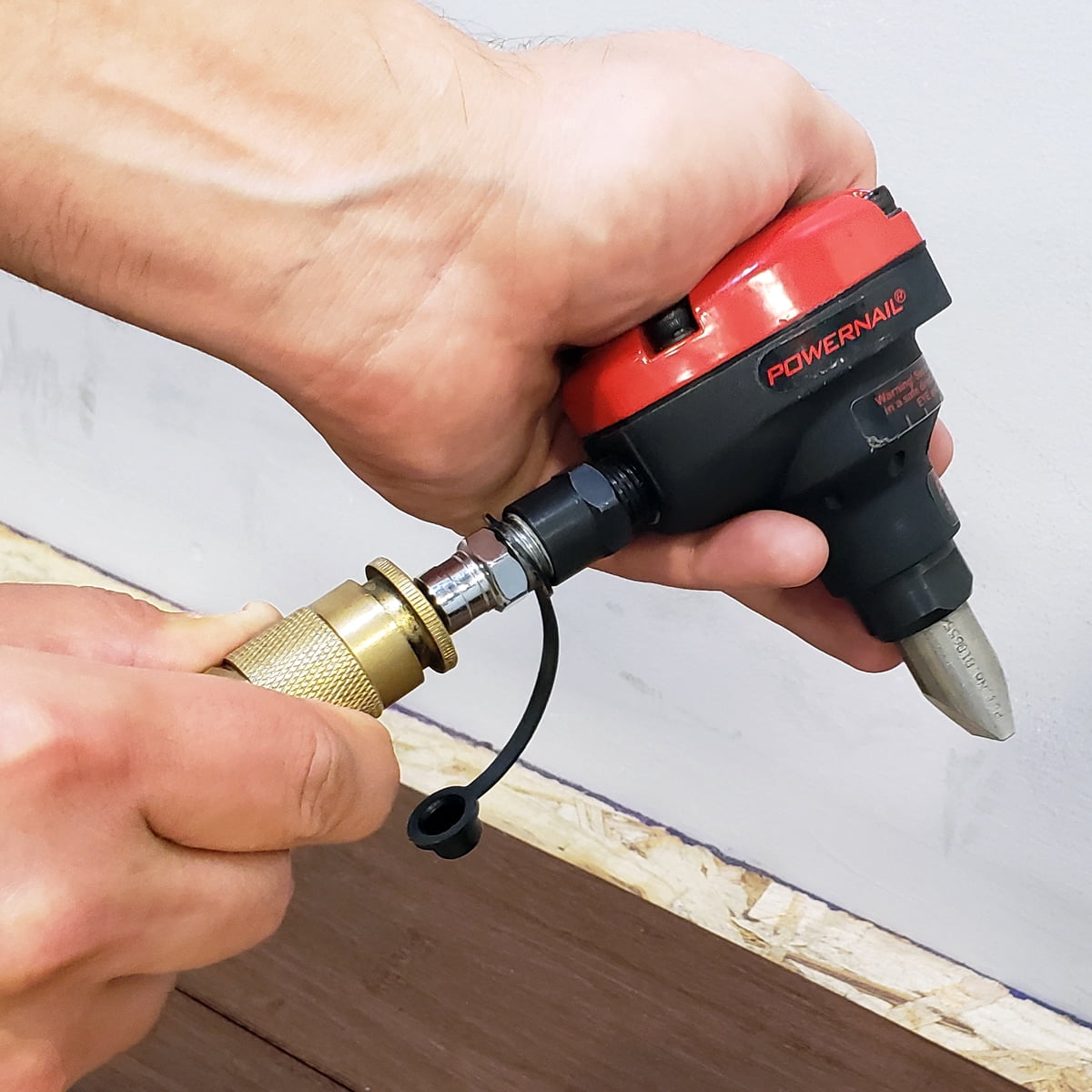 Powernail PALM001 Pneumatic PowerPalm 16-Gauge/18-Gauge Cleat Flooring Nailer (Compatible with both L-Cleats & T-Cleats)