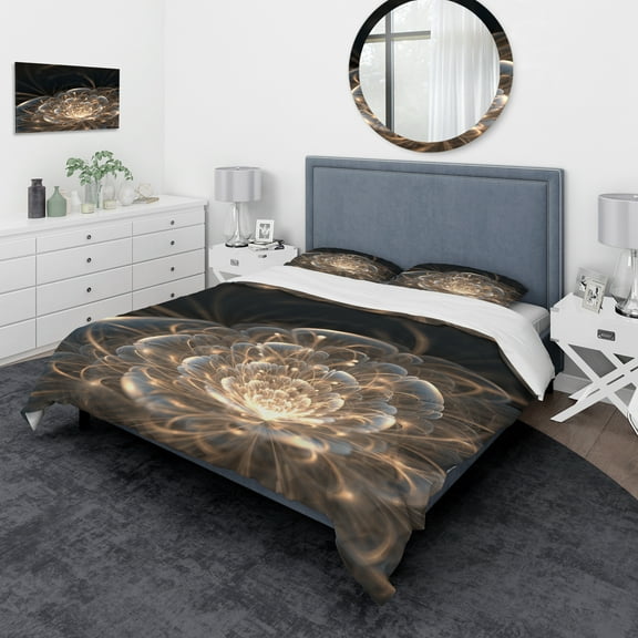 Designart 'Fractal Flower with Golden Rays' Traditional Duvet Cover Set