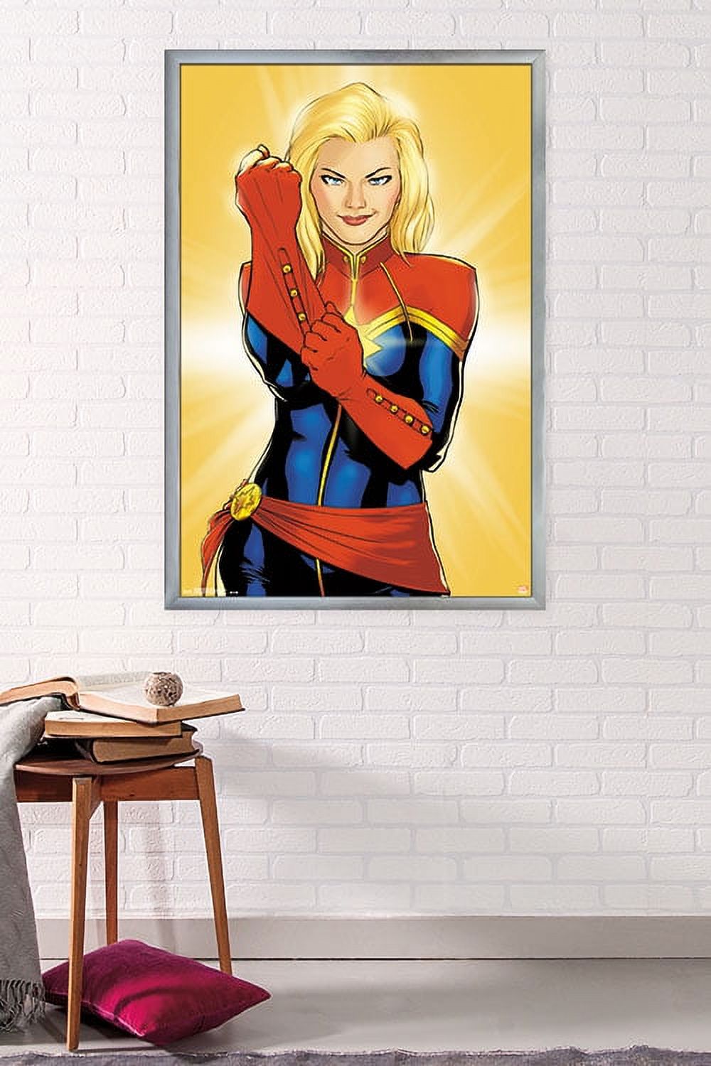 Marvel Cinematic Universe - Captain Marvel - Glove Wall Poster, 22.375" x 34", Framed