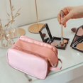 thumbnail image 3 of Puntoco Bolsa de maquillaje de almacenamiento portátil para mujeres con gran capacidad, artículos de tocador de viaje, artículos de tocador, brochas de maquillaje, bolsa de almacenamiento, 3 of 6