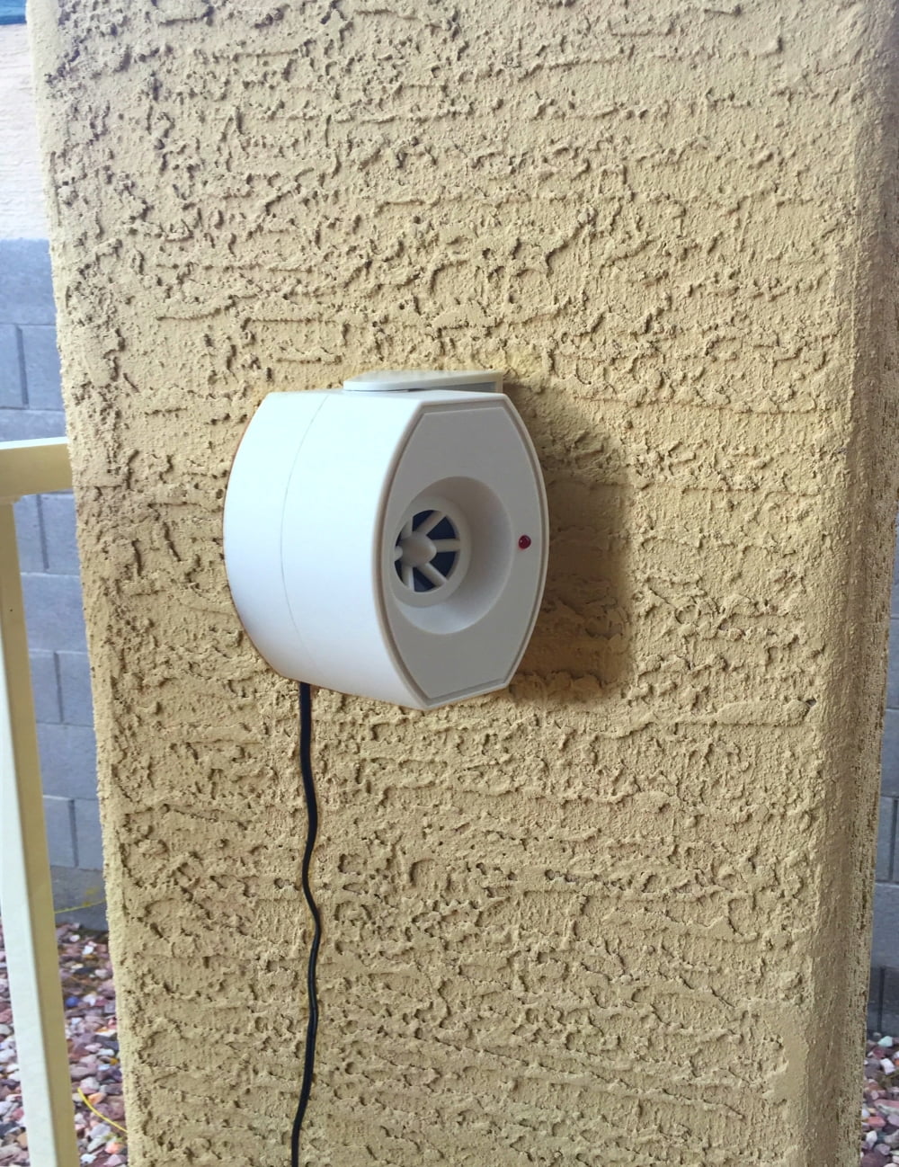 CLEANRTH EZ-Mount Ultrasonic Rodent Control - Dedicated Towards Repelling Rats