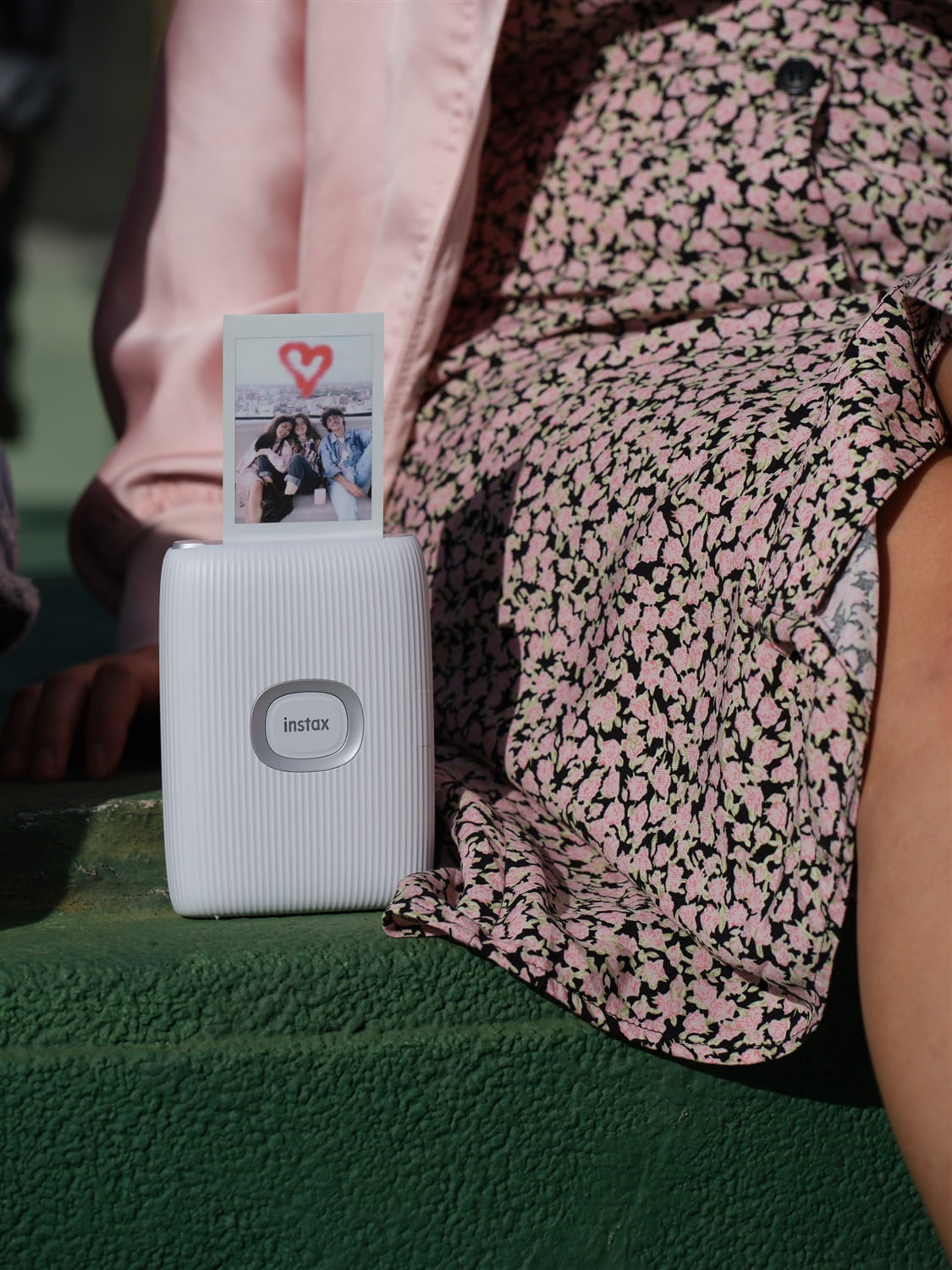 Fujifilm Instax Mini Link 2 Smartphone Printer Clay White | 40 Exposures | Case