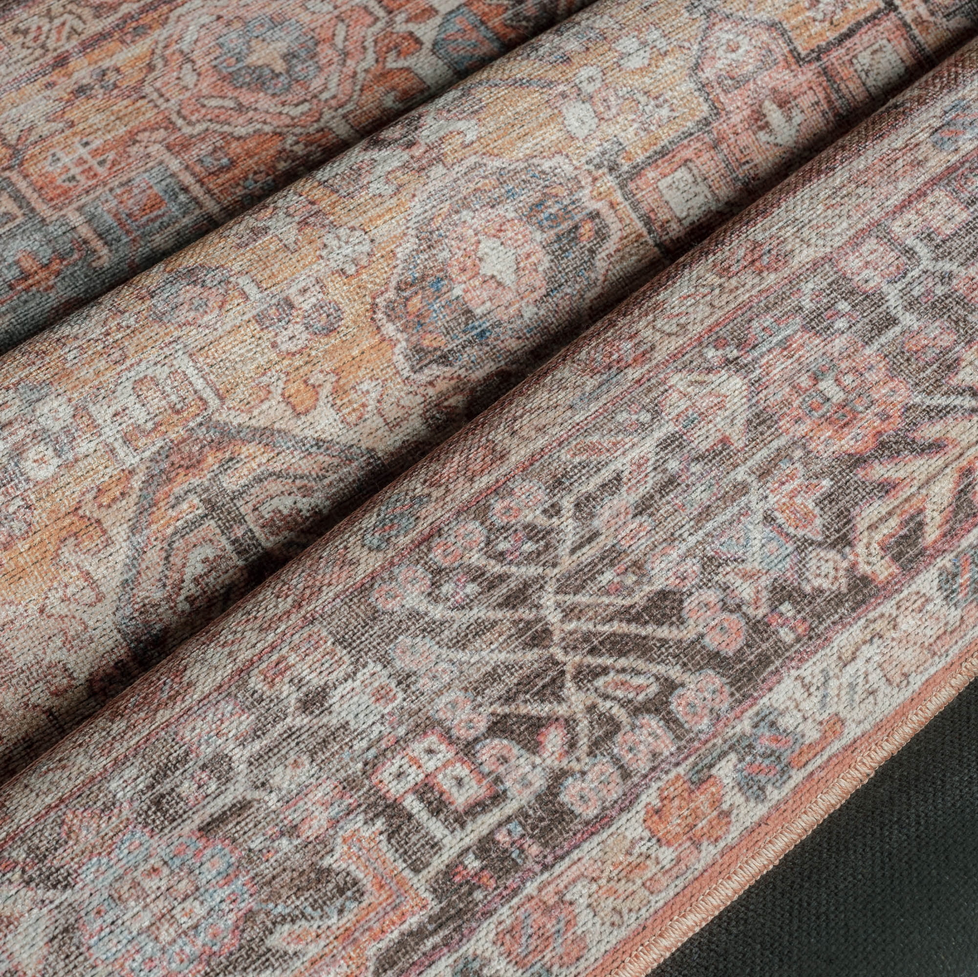 Everwash™ Callaghan Eve Southwestern Medallion Machine Washable Area Rug, Warm Rust, 6'6"x9'2"