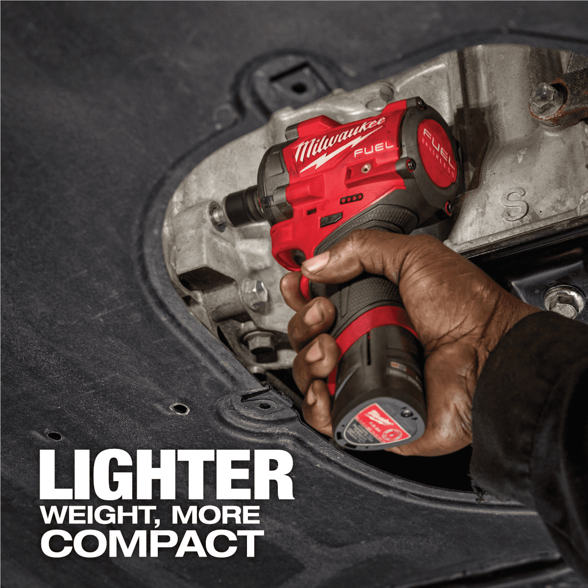 Milwaukee Tool M12 FUEL Stubby 3/8 Inch Impact Wrench Kit
