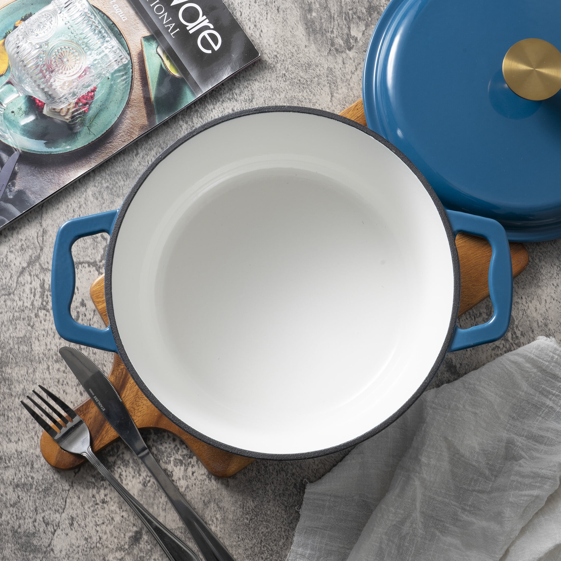 Cocotte en fonte émaillée antiadhésive Mainstays 4,75 L, bleue - 1 unité