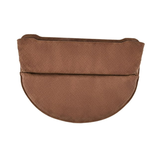 Organizador de relleno para asiento de coche que añade espacio de almacenamiento para teléfonos y gafas de sol. Marrón