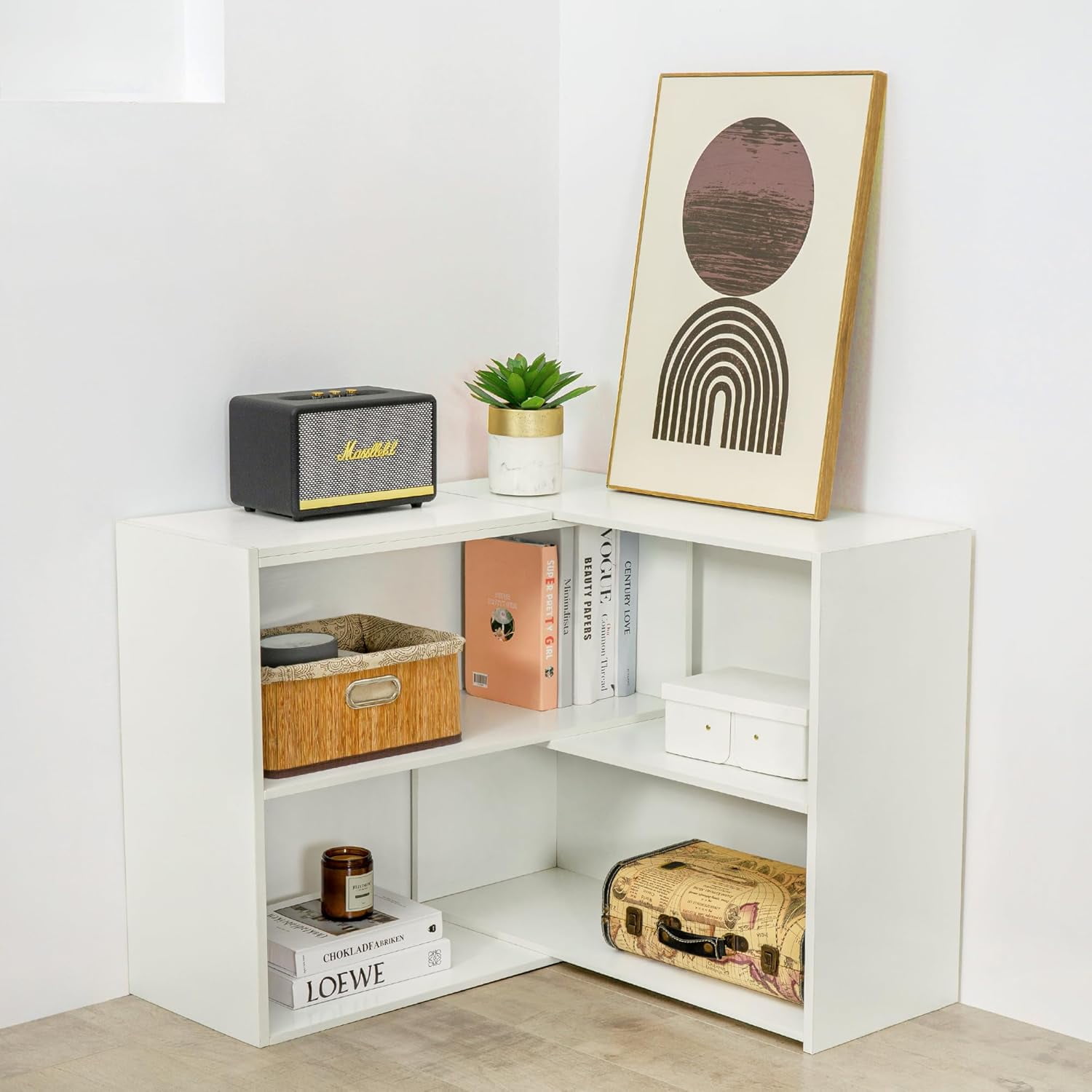Reliancer TV Stand for TVs Up To 65‘’, Open Storage Shelf Cabinet, Corner TV Console Table, White
