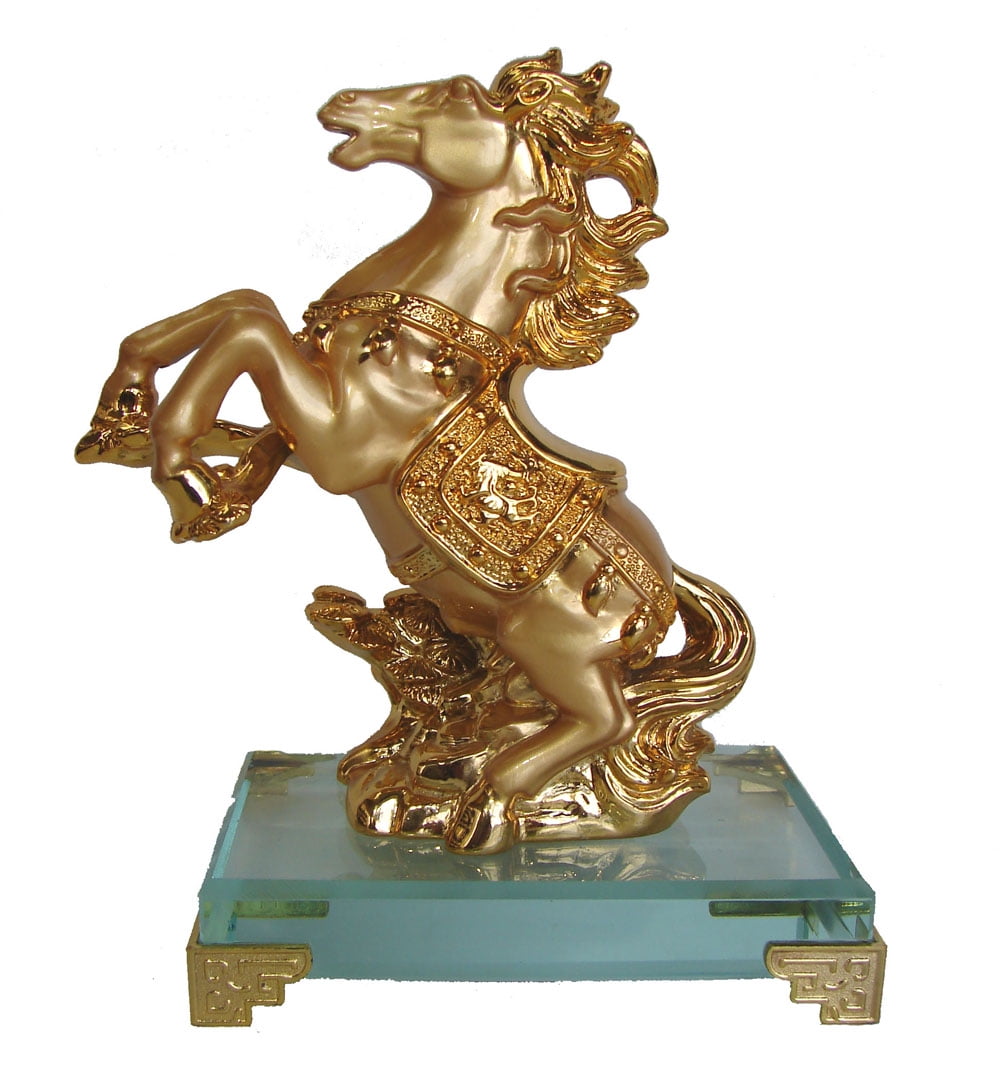 Feng Shui Chinese Zodiac Golden Flying Horse Statue for Success