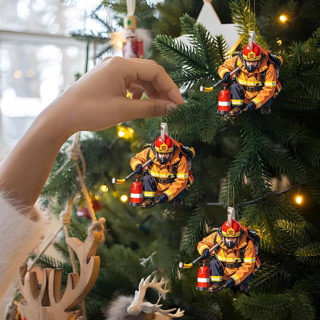 Uuiauoio Christmas Decorations Hanging Ornaments ,Acrylic Christmas Hanging Ornament with Festive Designs, Lightweight Tree Car Mirror Decoration, Holiday Gift for Home Decor