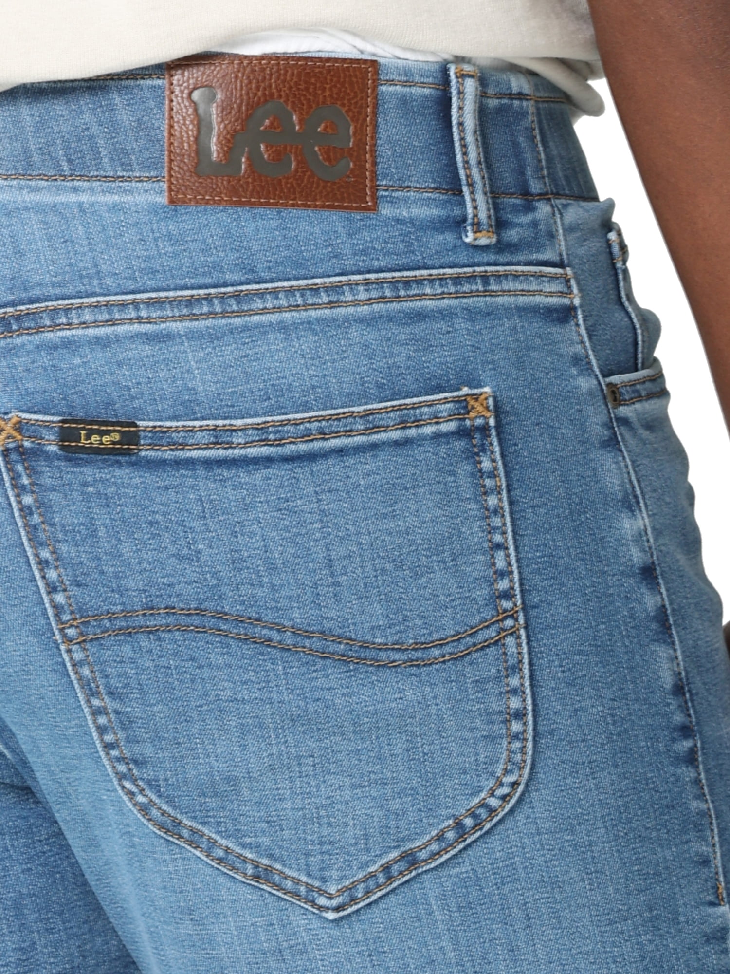 Lee®Men's Extreme Motion Regular Fit Straight Leg Jean