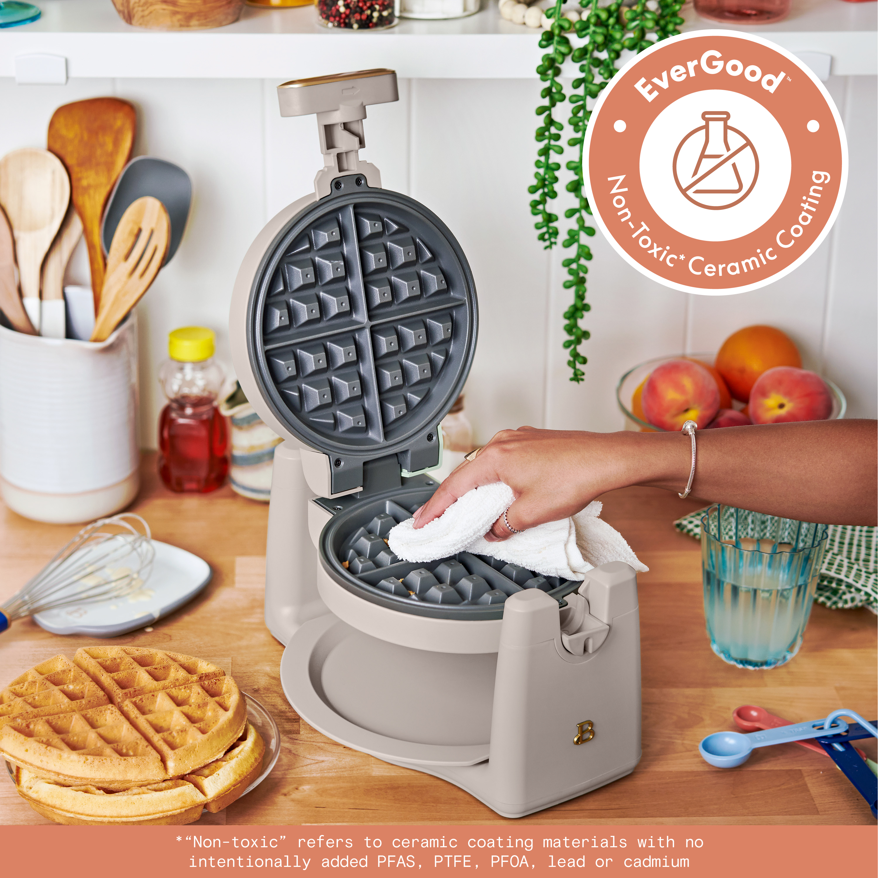 Beautiful Rotating Belgian Waffle Maker, Porcini Taupe photo 2