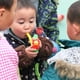 thumbnail image 1 of Bola de soplado para niños al aire libre, regalo, juguetes clásicos aleatorios de Color plástico interactivo Likrtyny juguetes de los niños, 1 of 5