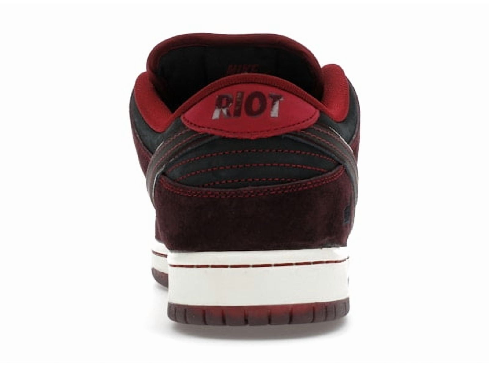 Nike Men's SB Dunk Low Riot Skateshop Skateboarding Shoes, from StockX