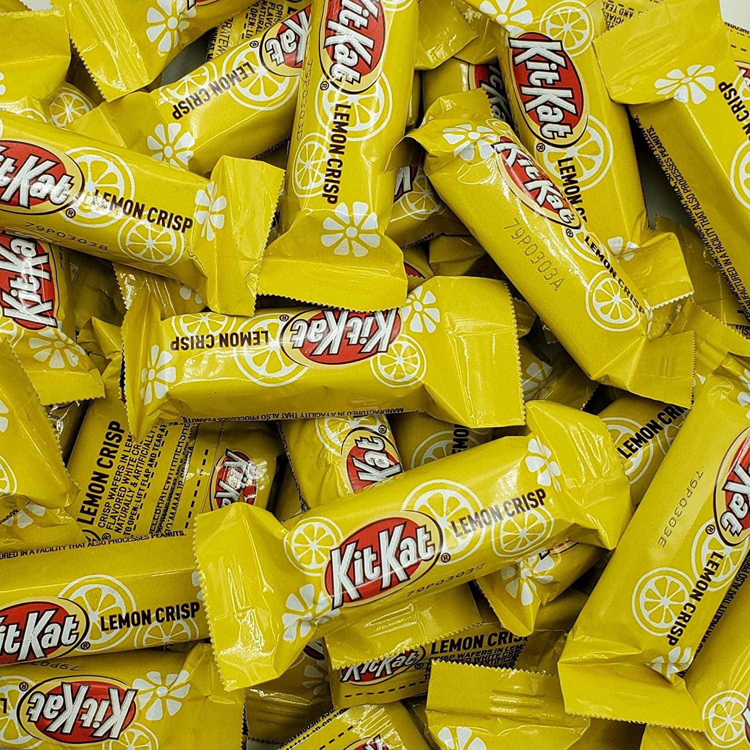 Kit Kat Lemon Crisp Wafers in Lemon Flavored Miniatures Limited Edition Candy (Pack of 2 Pounds