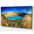 thumbnail image 2 of Blue Lake dans le Cratère du Volcan, 2 of 3