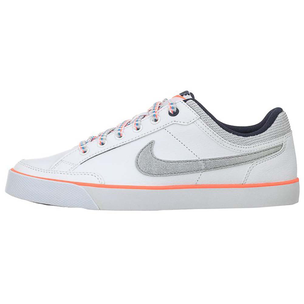 Wennen aan feit Doe mee Nike Girls' Capri 3 LTR (GS)Tennis Shoes-White/Metallic Silver - Walmart.com