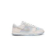 Women's Nike Dunk Low Photon Dust/Lt Smoke Grey (FZ3779 025) - 10