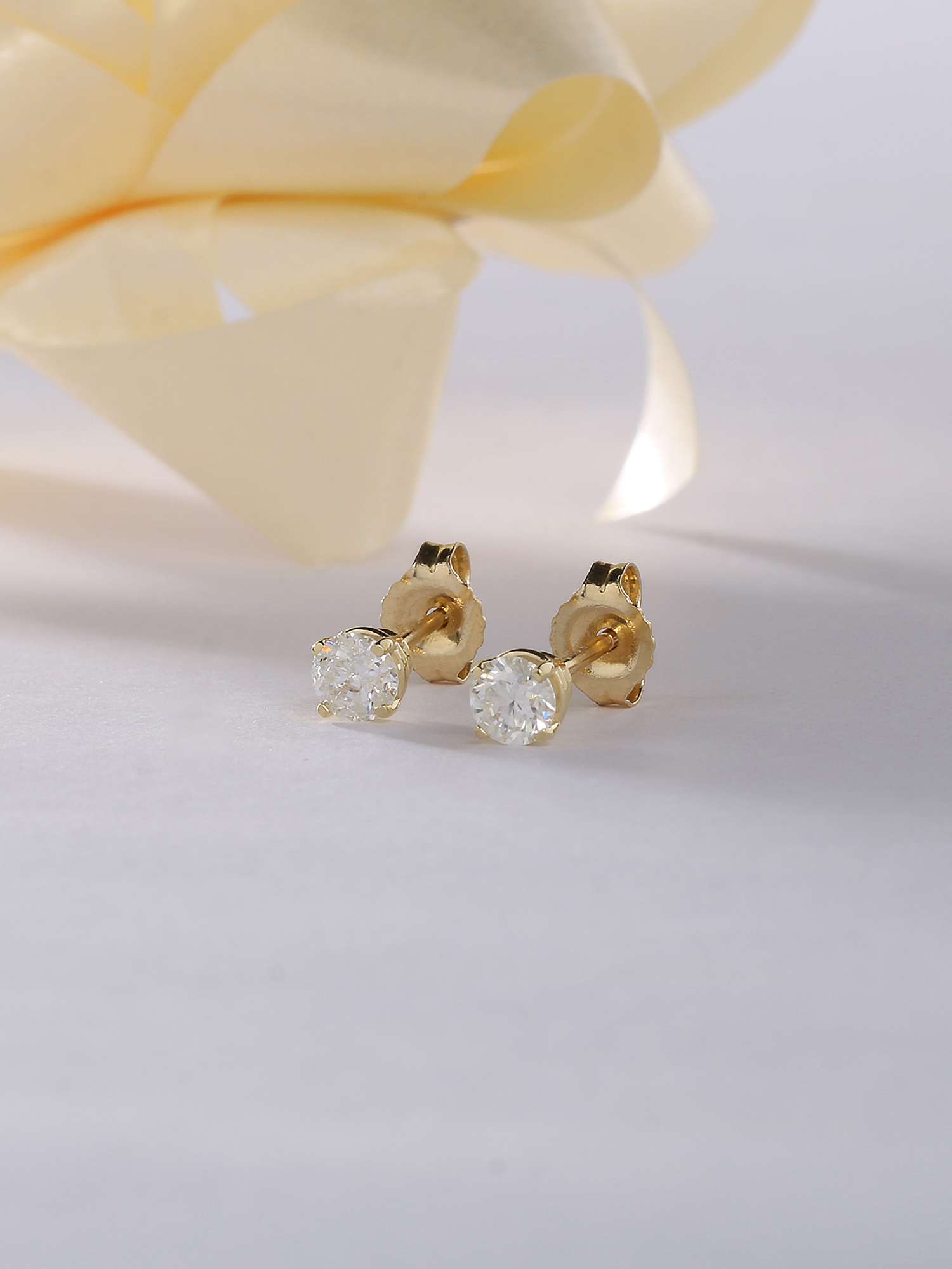 14k Yellow Gold 1/2Ct TDW Round-Cut Diamond Solitaire Stud Earrings