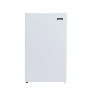 Magic Chef, 17.3 W Mini Refrigerator with Freezer Shelf, 1.7 CU FT, White  (MCR170WE)