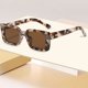 thumbnail image 3 of Gafas de sol retro rectangulares de plástico, unisex, protección 400UV, bisagras resistentes, para festivales, fiestas y uso diario, regalo para hombres y mujeres, 3 of 3