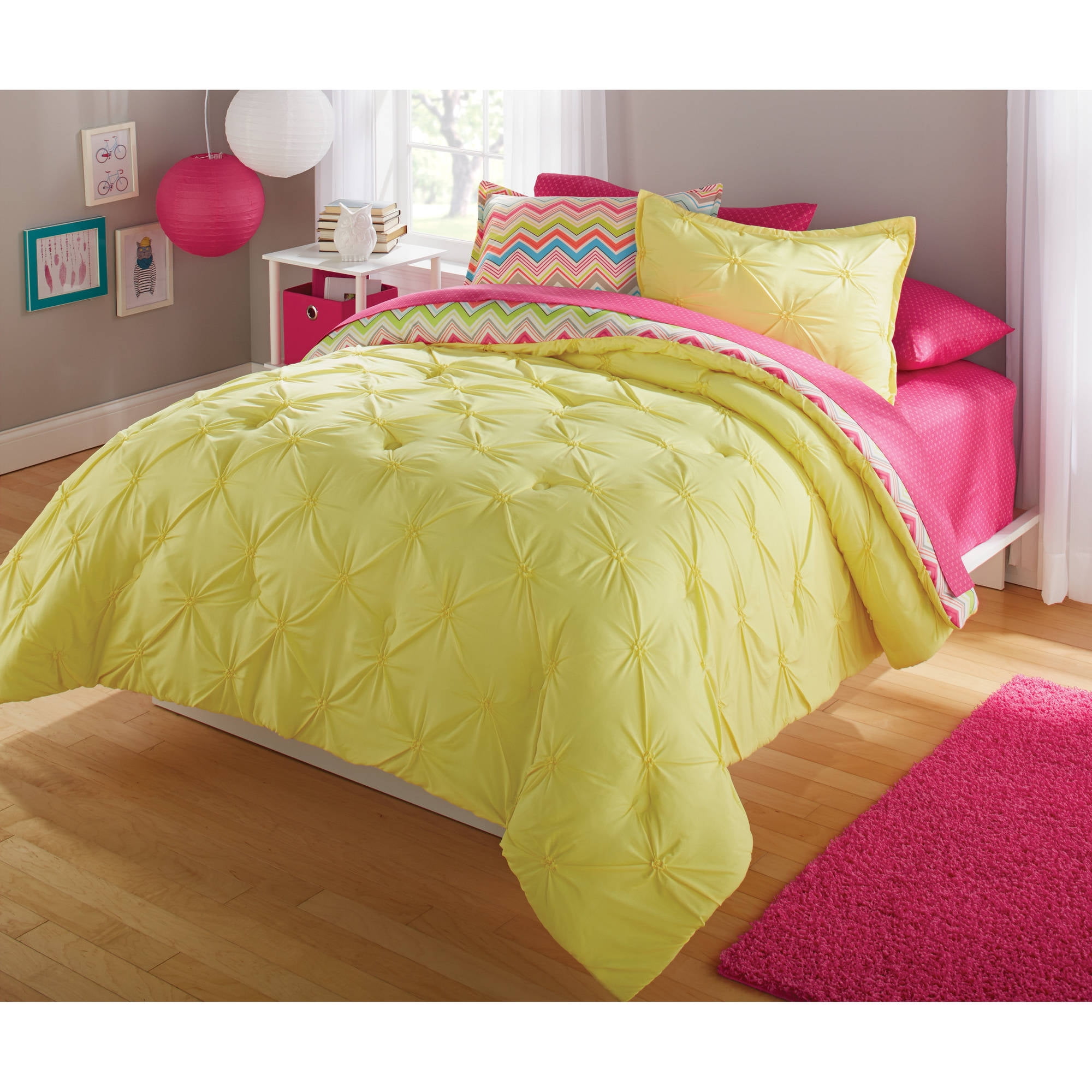Your Zone Full Or Queen Bright Chevron Comforter Set 3 Piece