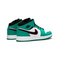 thumbnail image 3 of JORDAN GRADE SCHOOL Air Jordan 1 MID SE GS BQ6931 306 from Stadium Goods, 3 of 6