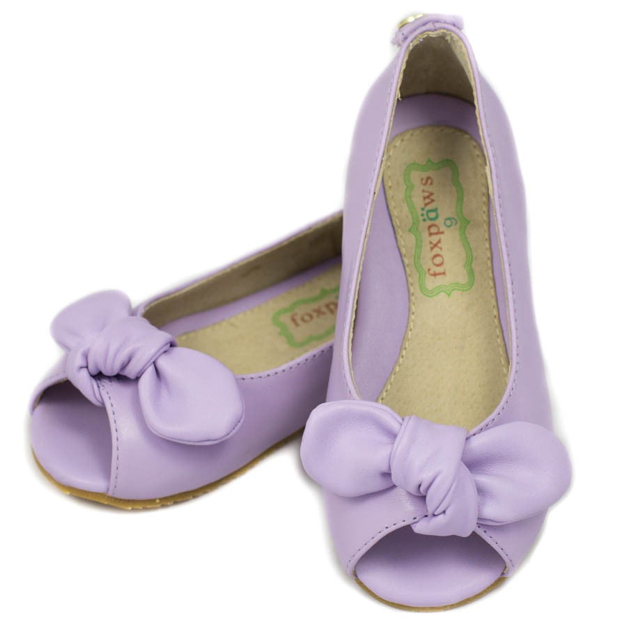 Foxpaws Little Girls Lilac Orchid Bow 
