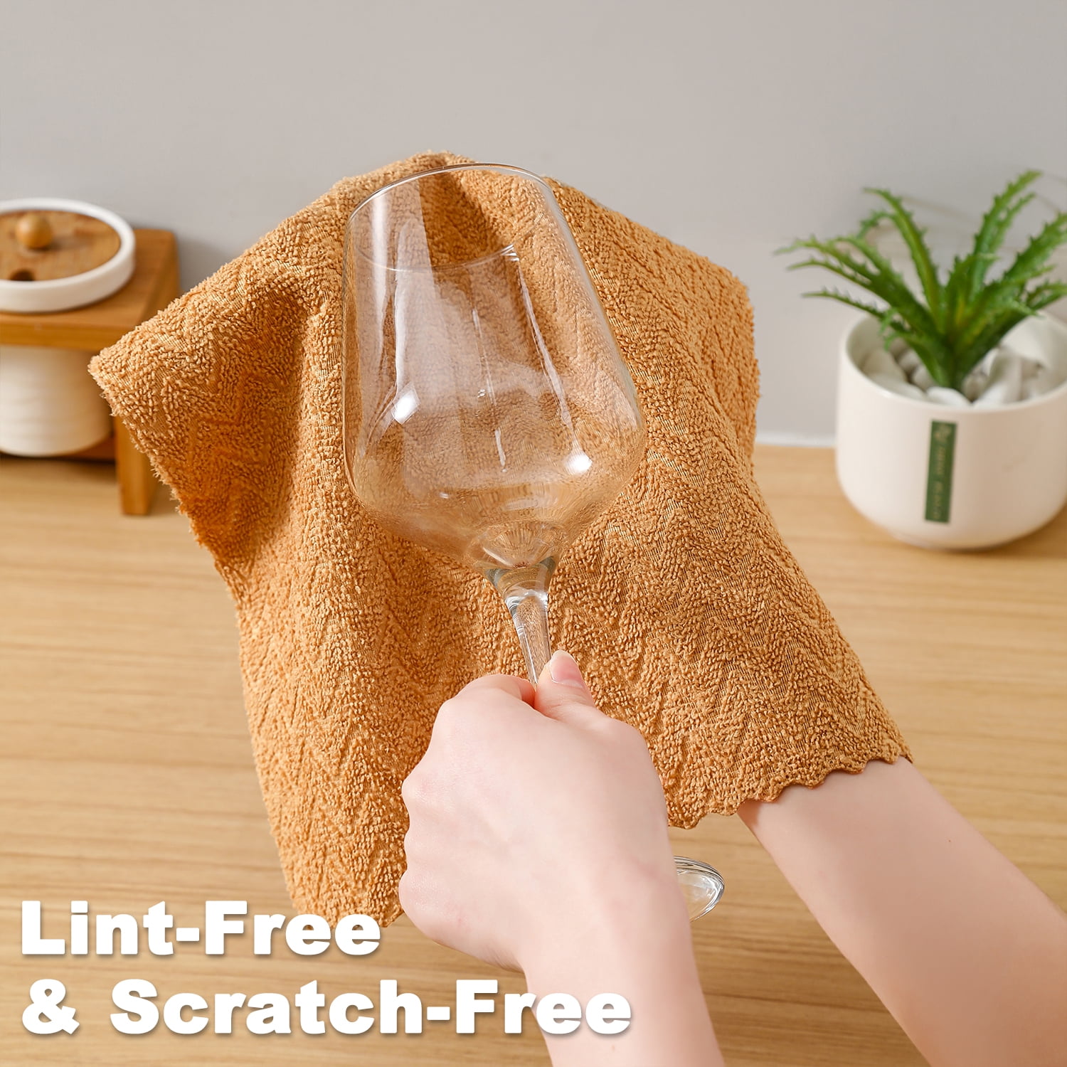 Beartech Microfiber Cleaning Cloth Roll,80 Pack Cleaning Towels,Lint Free Rags Paper Towels & Tear Away Reusable Towels,Washable Shop Rags wipe Cloth,Wash Cloths Dish Rags for Car Kitchen Window