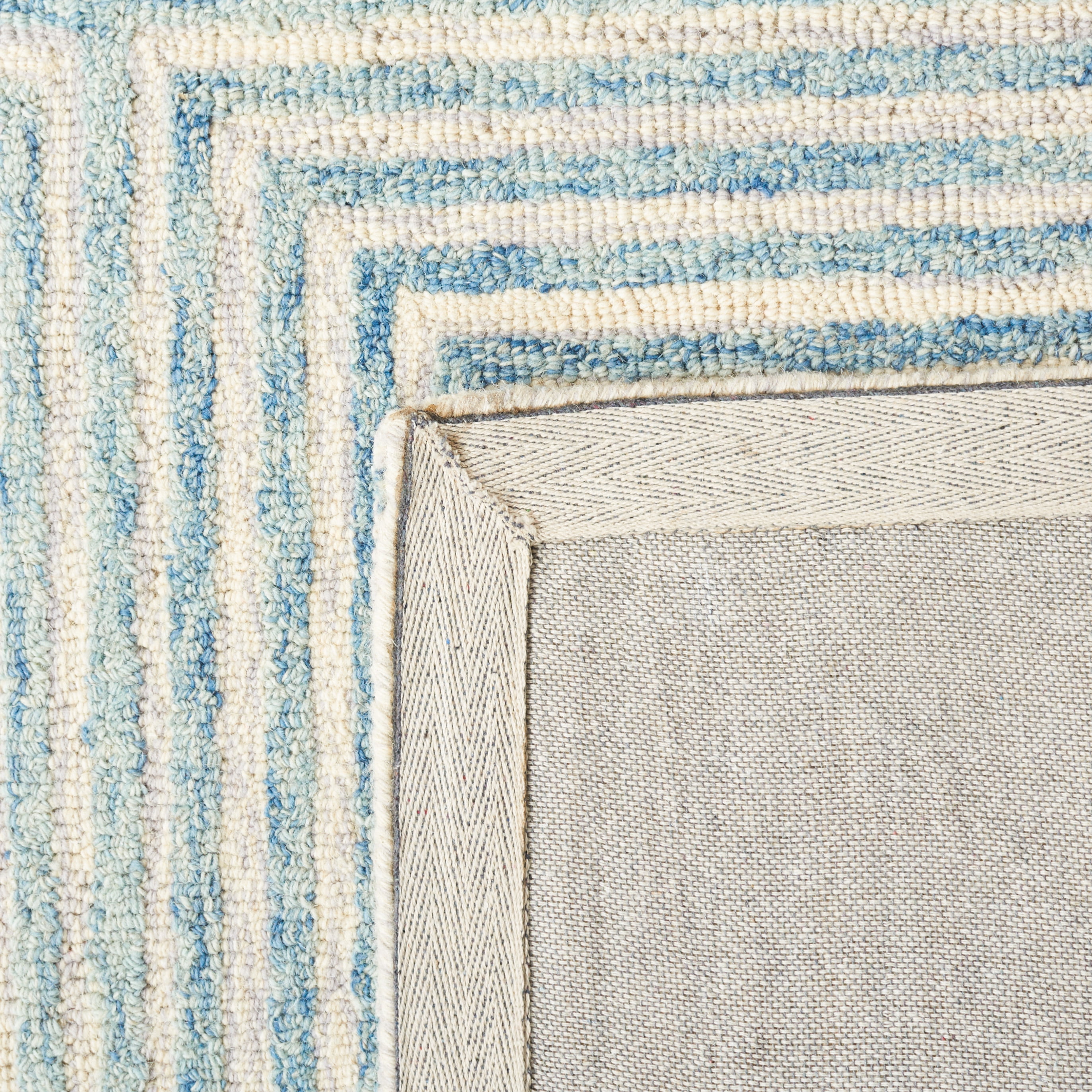 SAFAVIEH Metro Chodak Abstract Area Rug, Light Blue/Ivory, 6' x 6' Round
